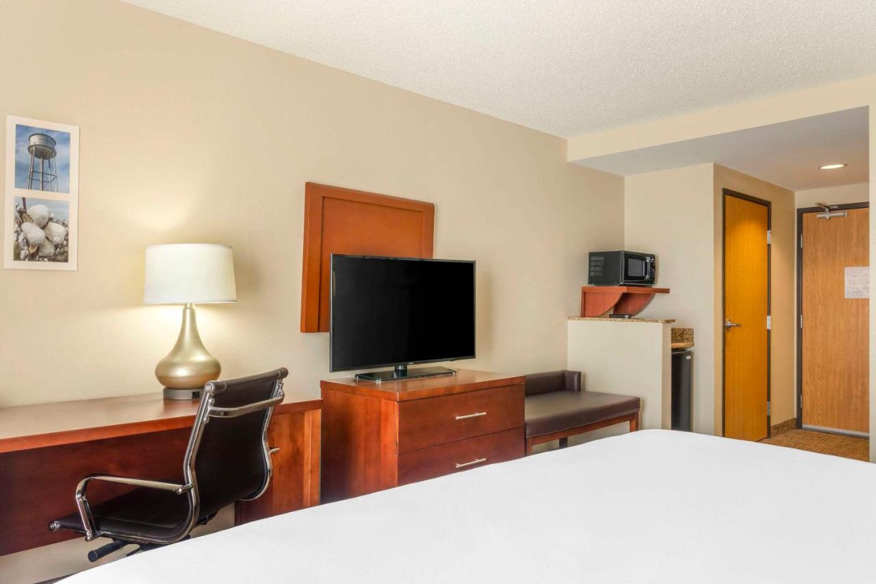 Comfort Inn & Suites Blytheville Esterno foto