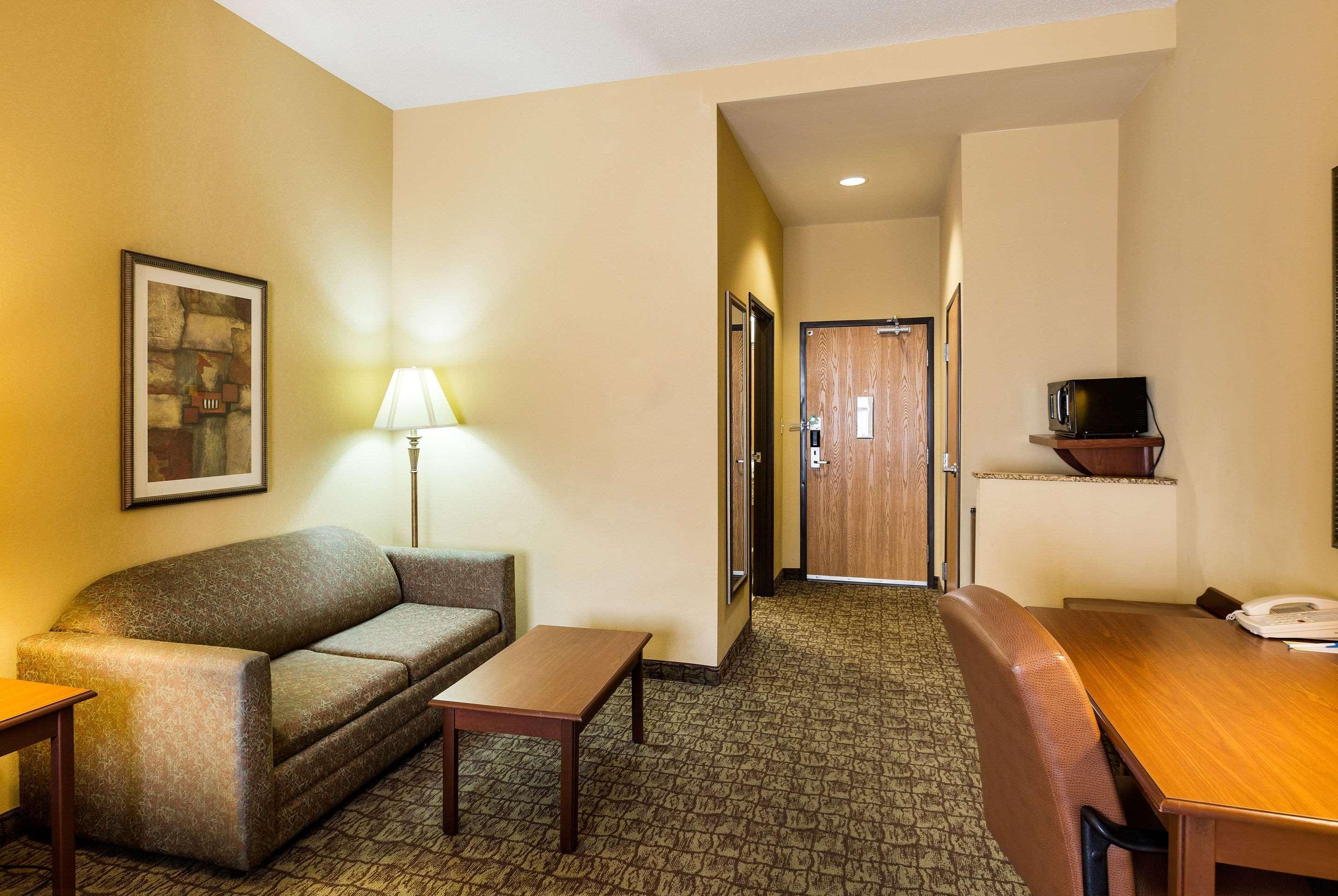 Comfort Inn & Suites Blytheville Esterno foto