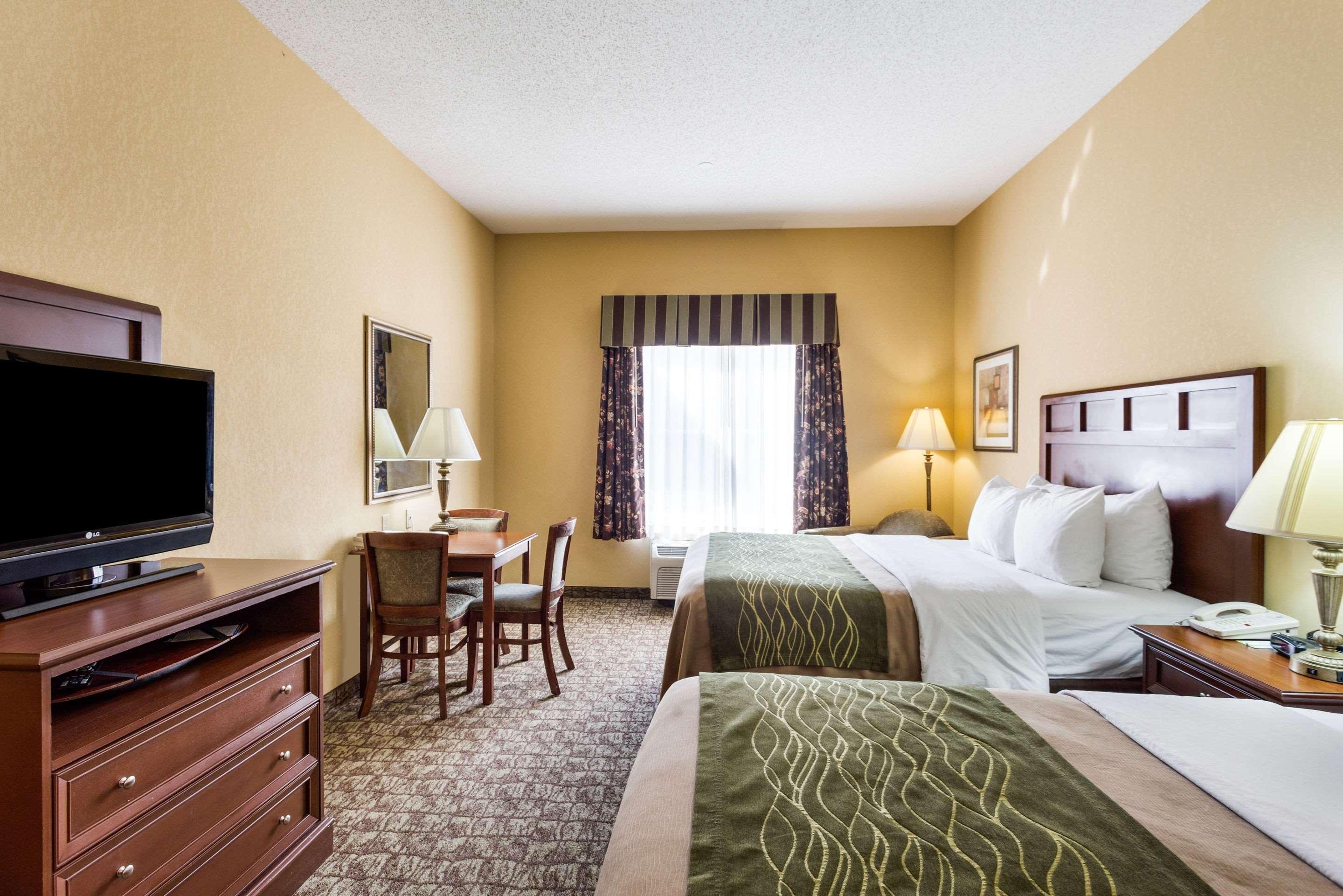Comfort Inn & Suites Blytheville Esterno foto