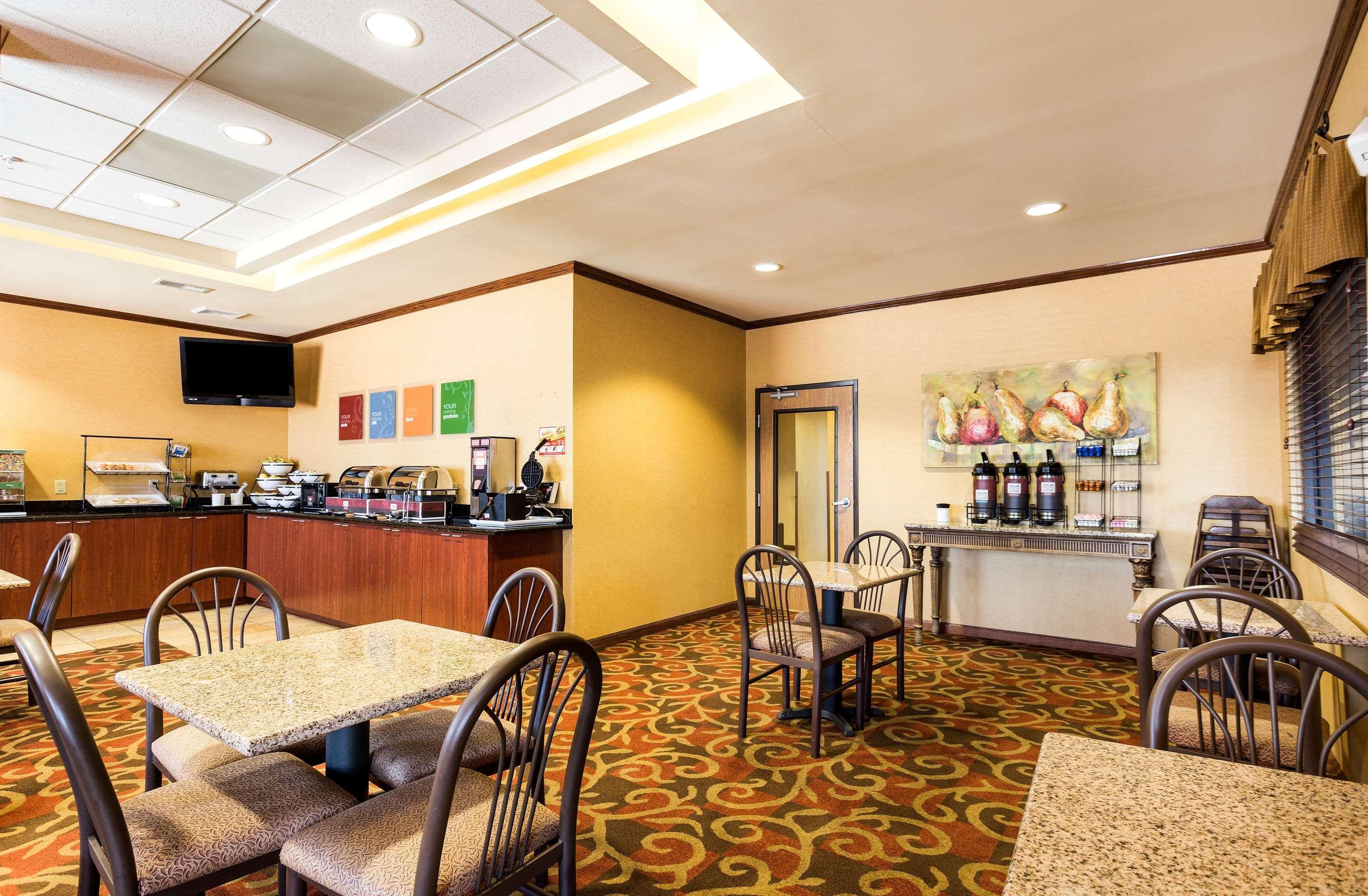 Comfort Inn & Suites Blytheville Esterno foto