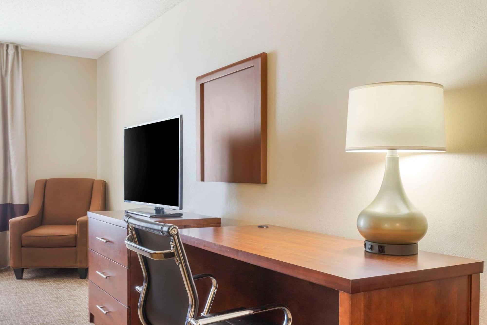 Comfort Inn & Suites Blytheville Esterno foto
