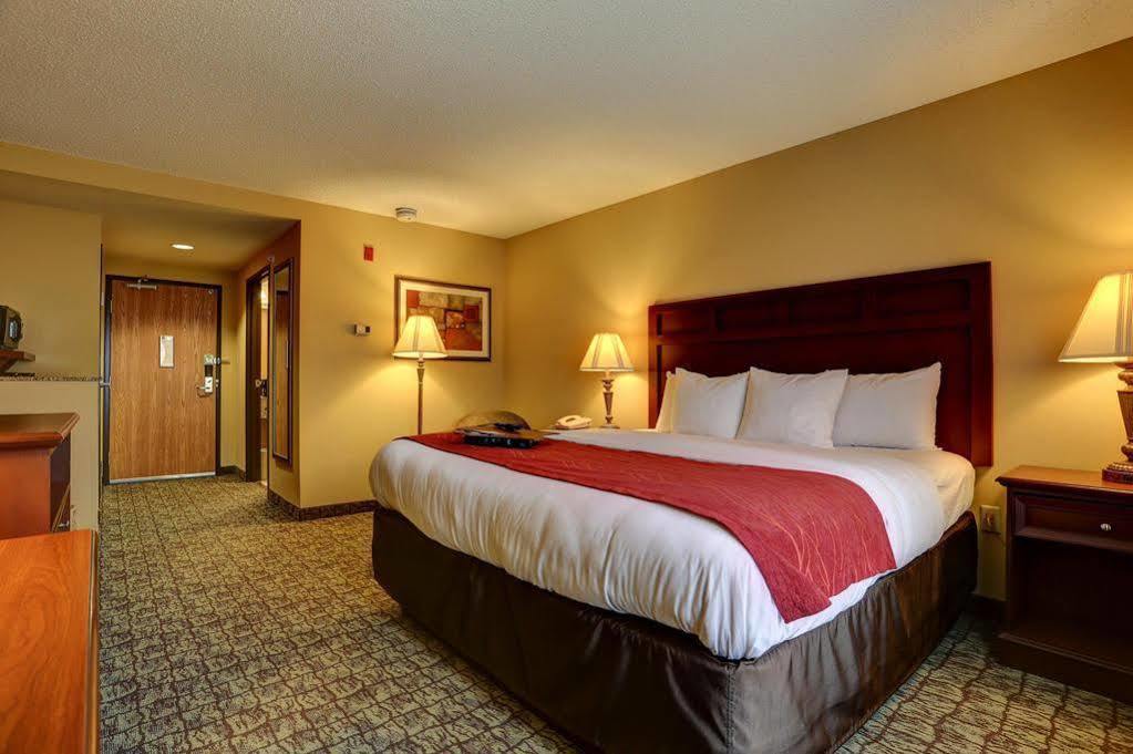 Comfort Inn & Suites Blytheville Esterno foto